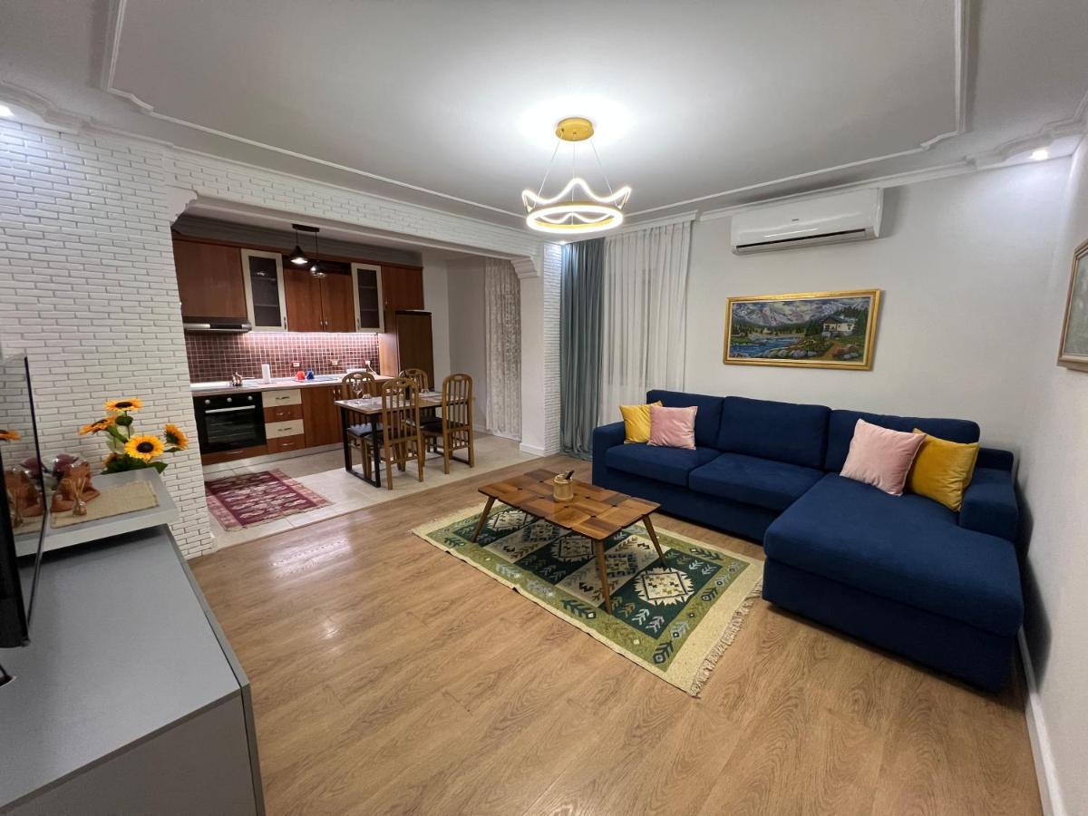 Chestnut Yard Villa Tirana Exterior foto
