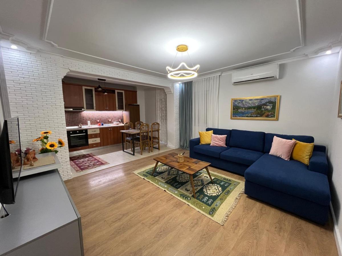 Chestnut Yard Villa Tirana Exterior foto
